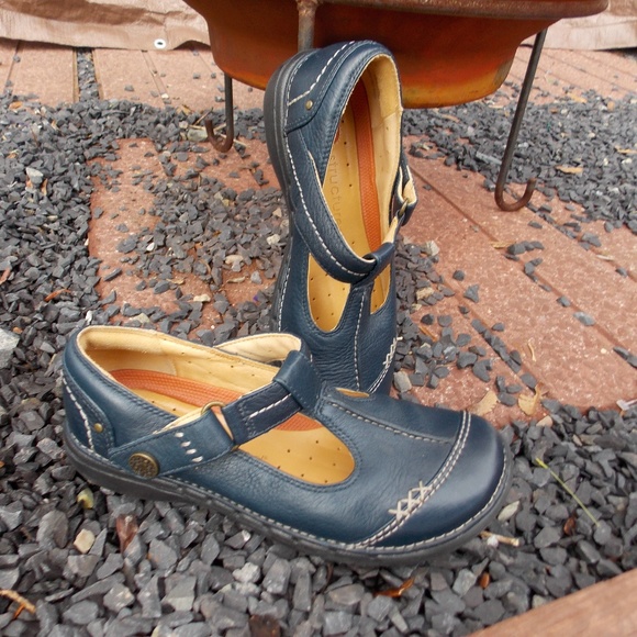 merrell moab tactical waterproof